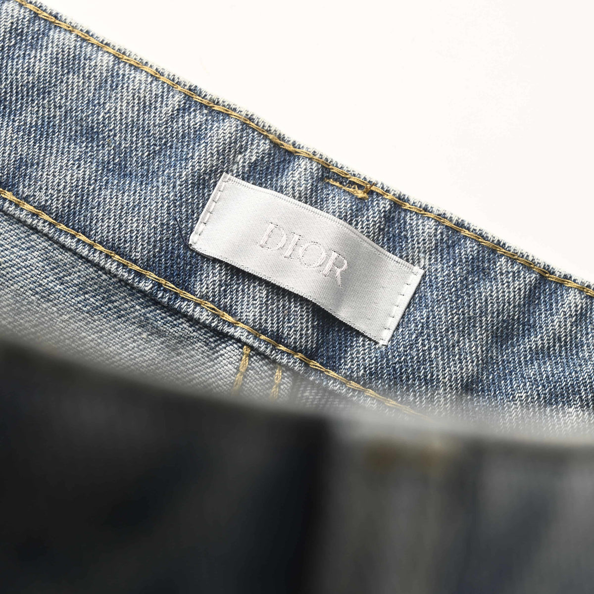 Christian Dior Vintage-Effect Paneled Wide-Leg Jeans with Full-Length Denim Streetwear Silhouette