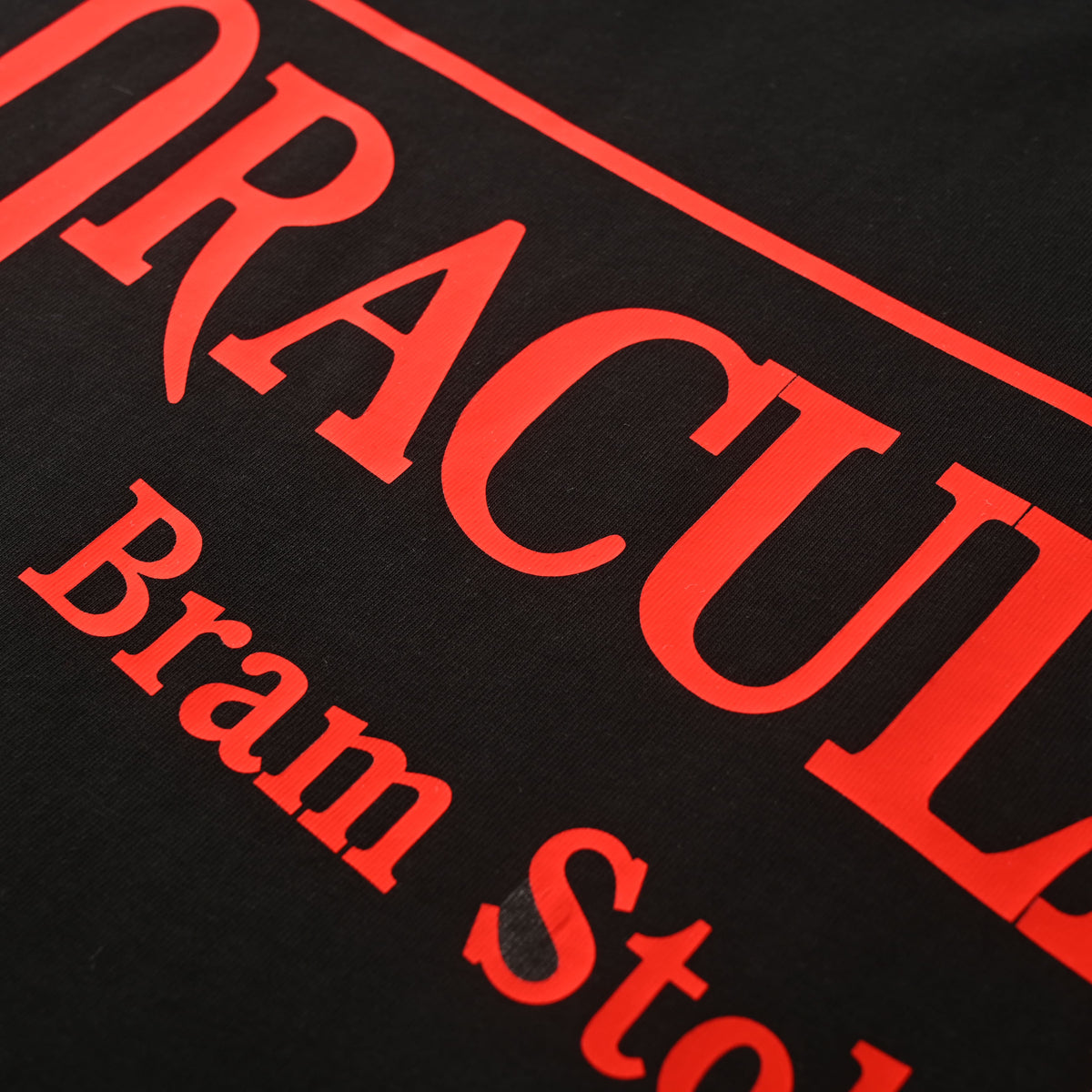 Christian Dior Dracula Literary Graphic T-Shirt, Red-Border Book Cover Short Sleeve Tee