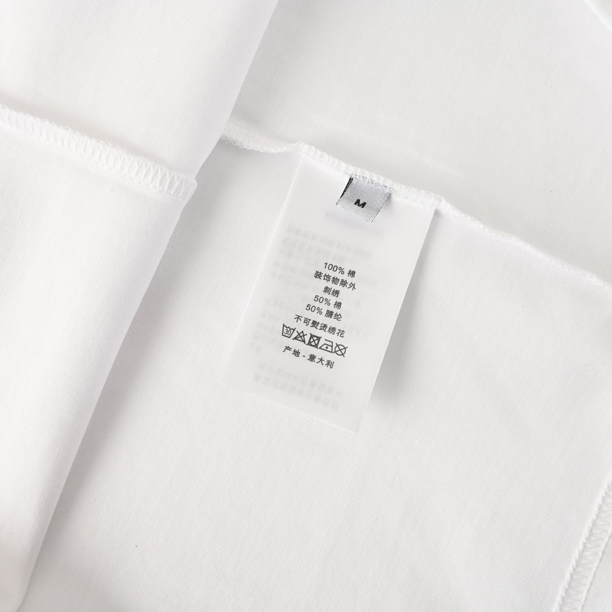 Christian Dior Blue Stripe Lettering Print T-Shirt, Short Sleeve Graphic Tee for Casual Summer Outfits