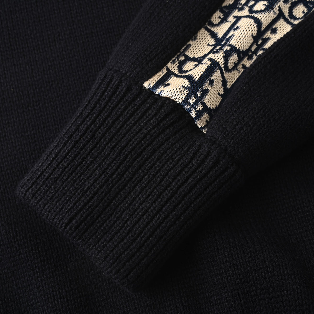 Christian Dior Side Lettering Jacquard Crewneck Sweater, Statement Pullover for Smart Casual Outfits