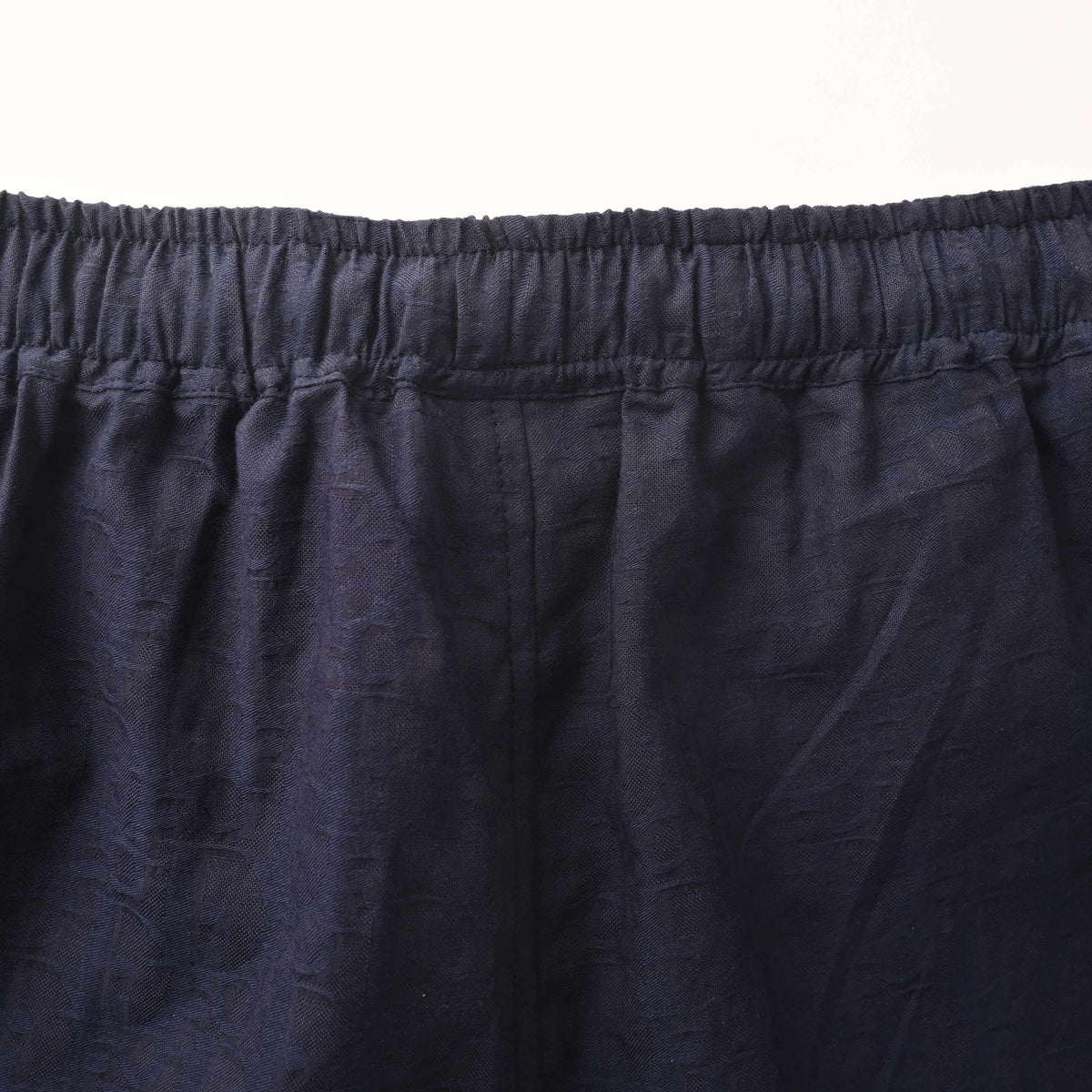 Christian Dior Subtle Jacquard Pattern Shorts for Understated Summer Outfits and Smart Casual Styling