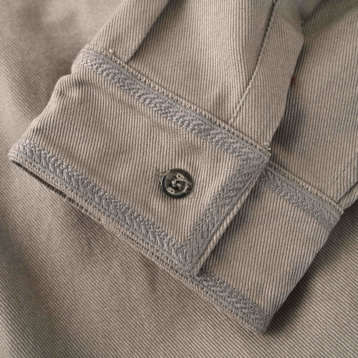 Christian Dior Gabardine Jacket with Embroidered Square Label for Smart Casual Outfits