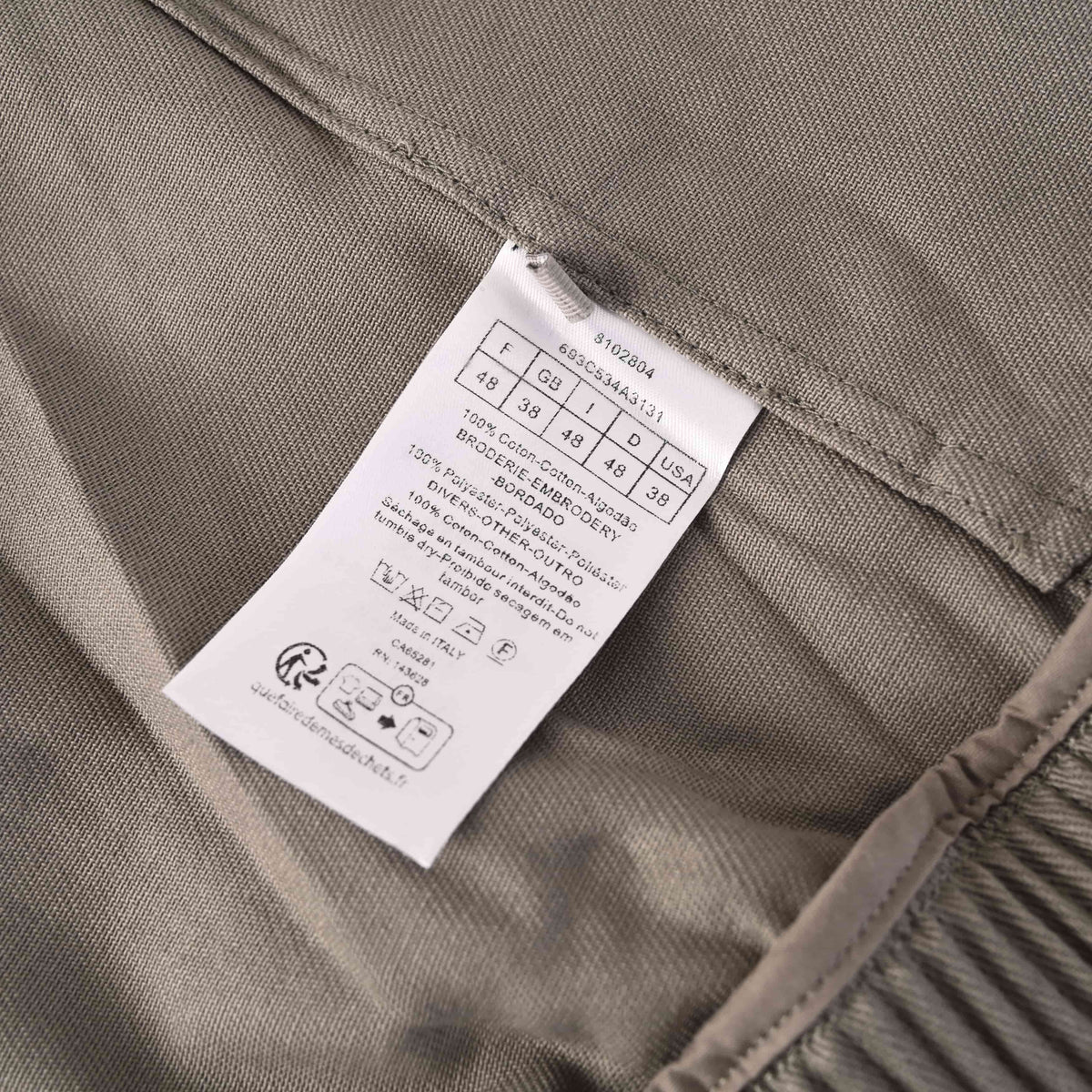 Christian Dior Gabardine Jacket with Embroidered Square Label for Smart Casual Outfits