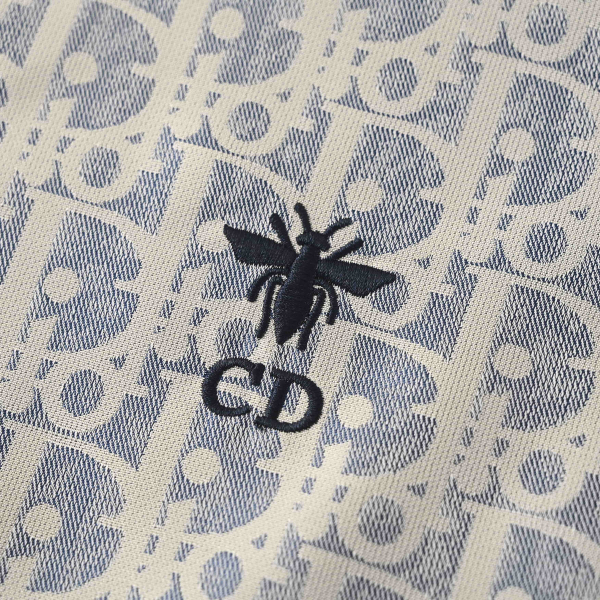Christian Dior Bee Embroidered Collared Zip-Up Jacket with Chest Zip Trim, Smart Casual Outerwear