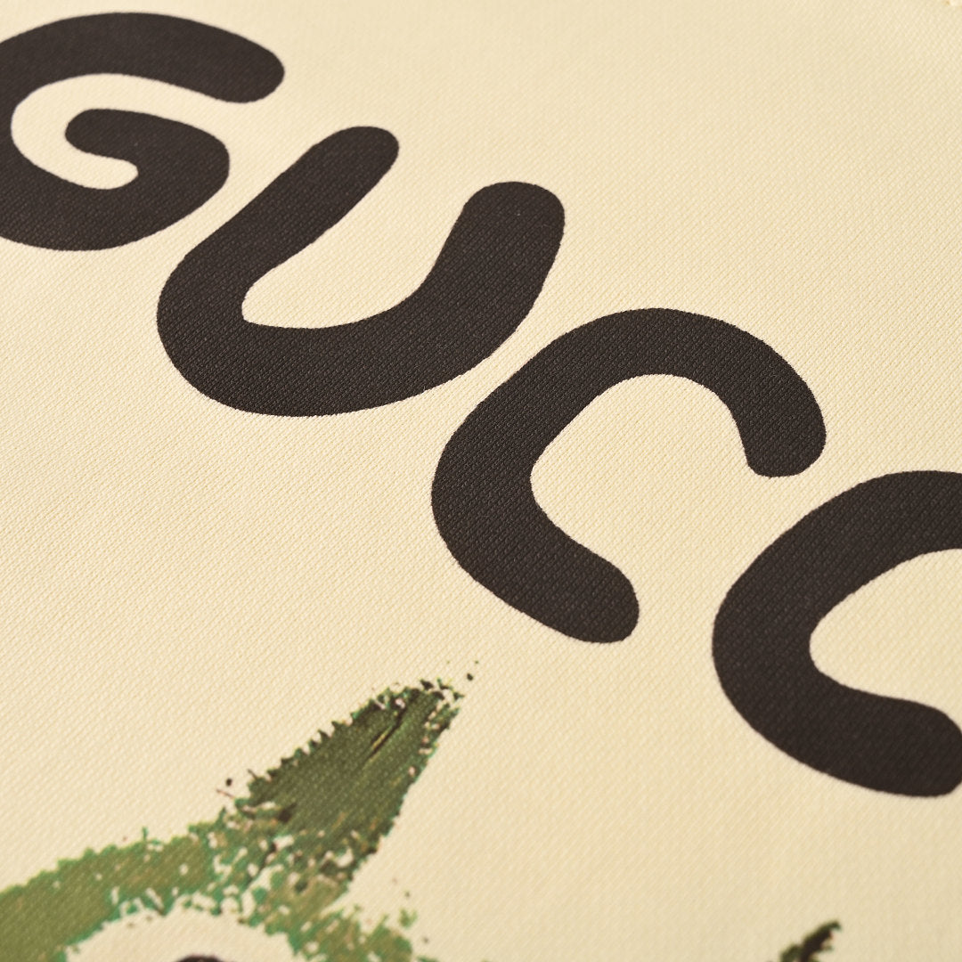 GUCCI Cream Two Cats and Cupcake Cotton Sweatshirt