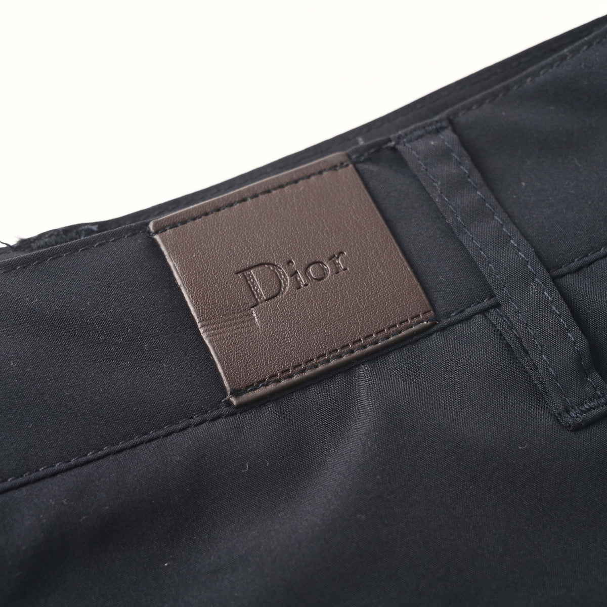 Christian Dior Letter-Embroidered Utility Shorts with Button Details for Summer Streetwear